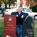 USA WA Seattle 2000NOV11 BruceLeeGravesite 003 : 2000, 2000 - 3 Bastards From The Bush Tour, Americas, Bruce Lee Gravesite, Date, Month, North America, November, Places, Seattle, Trips, USA, Washington, Year