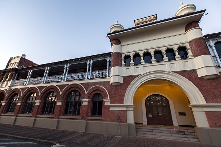 AUS QLD TSV 2016APR02 WickhamStreet 004